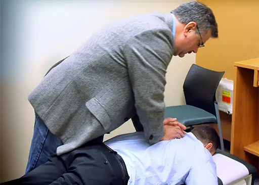 chiropractische instrumenten die op de wervelkolom worden gebruikt 1