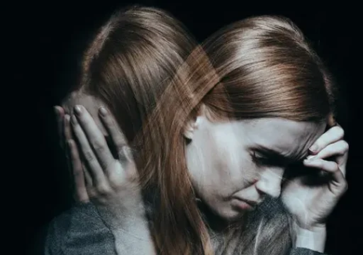 lady experiencing mood swings due to qi stagnation